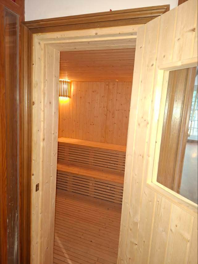 7 miles Residence Steam & Sauna 3