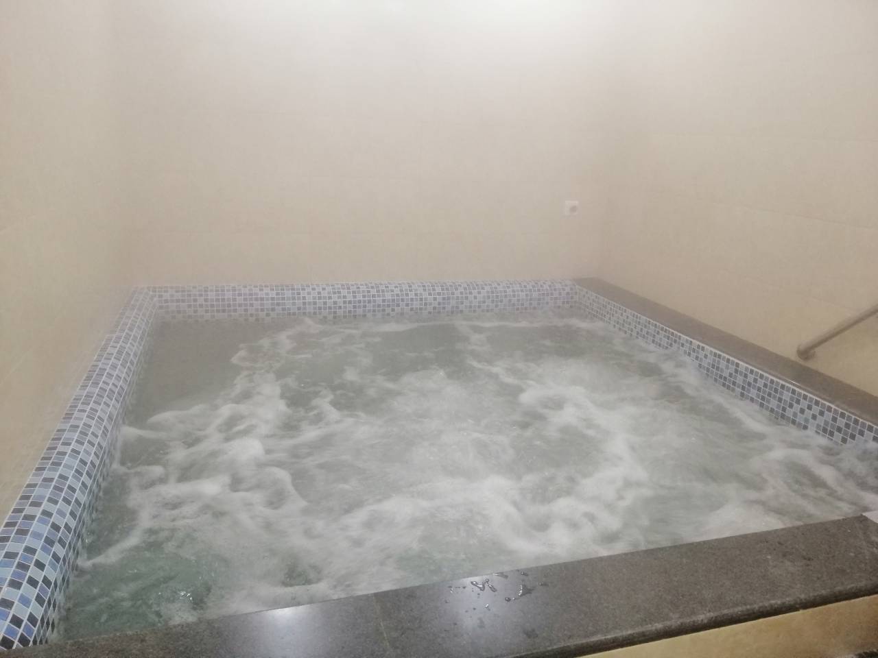 Mya Kan Thar Condominium Steam & Sauna 3