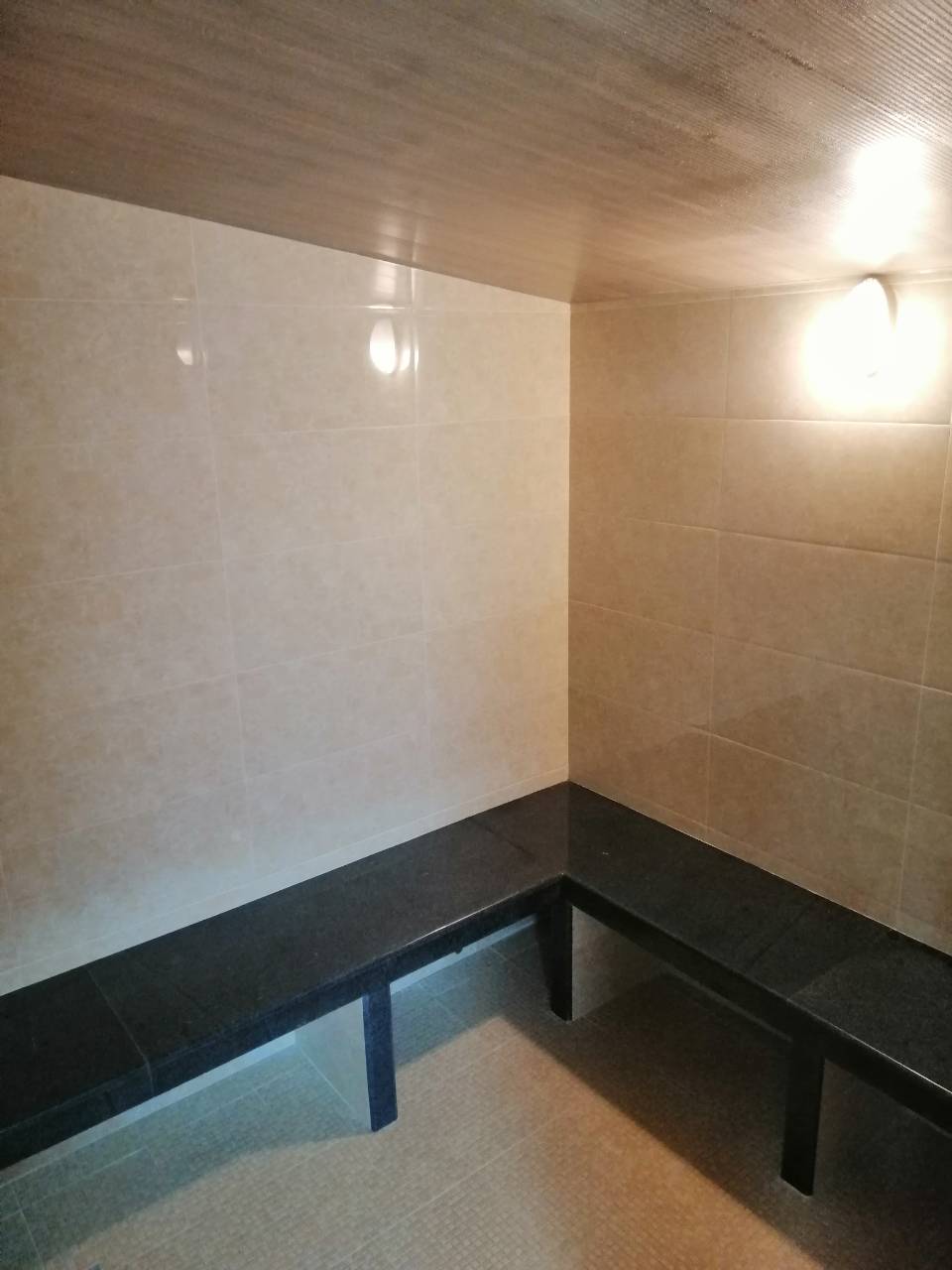 Mya Kan Thar Condominium Steam & Sauna 4