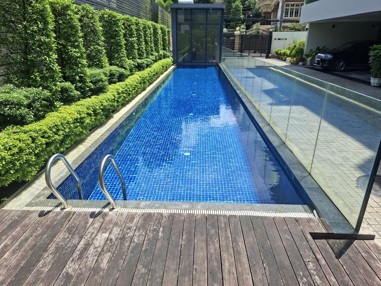 Atier Residence pool 6