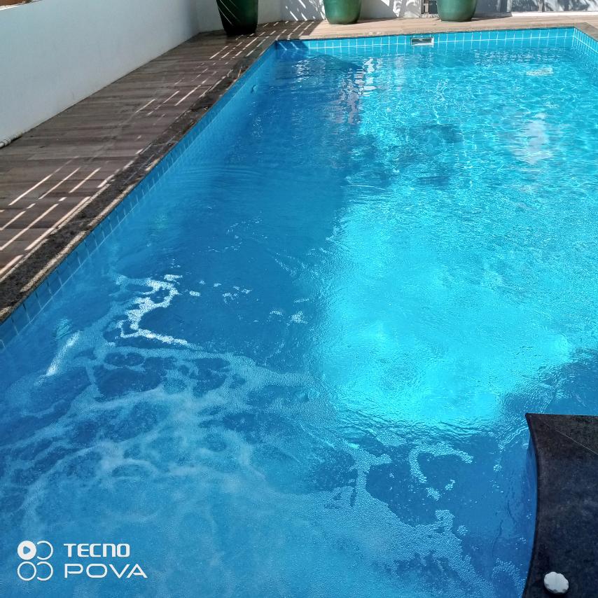 Golden Valley Residence pool 3