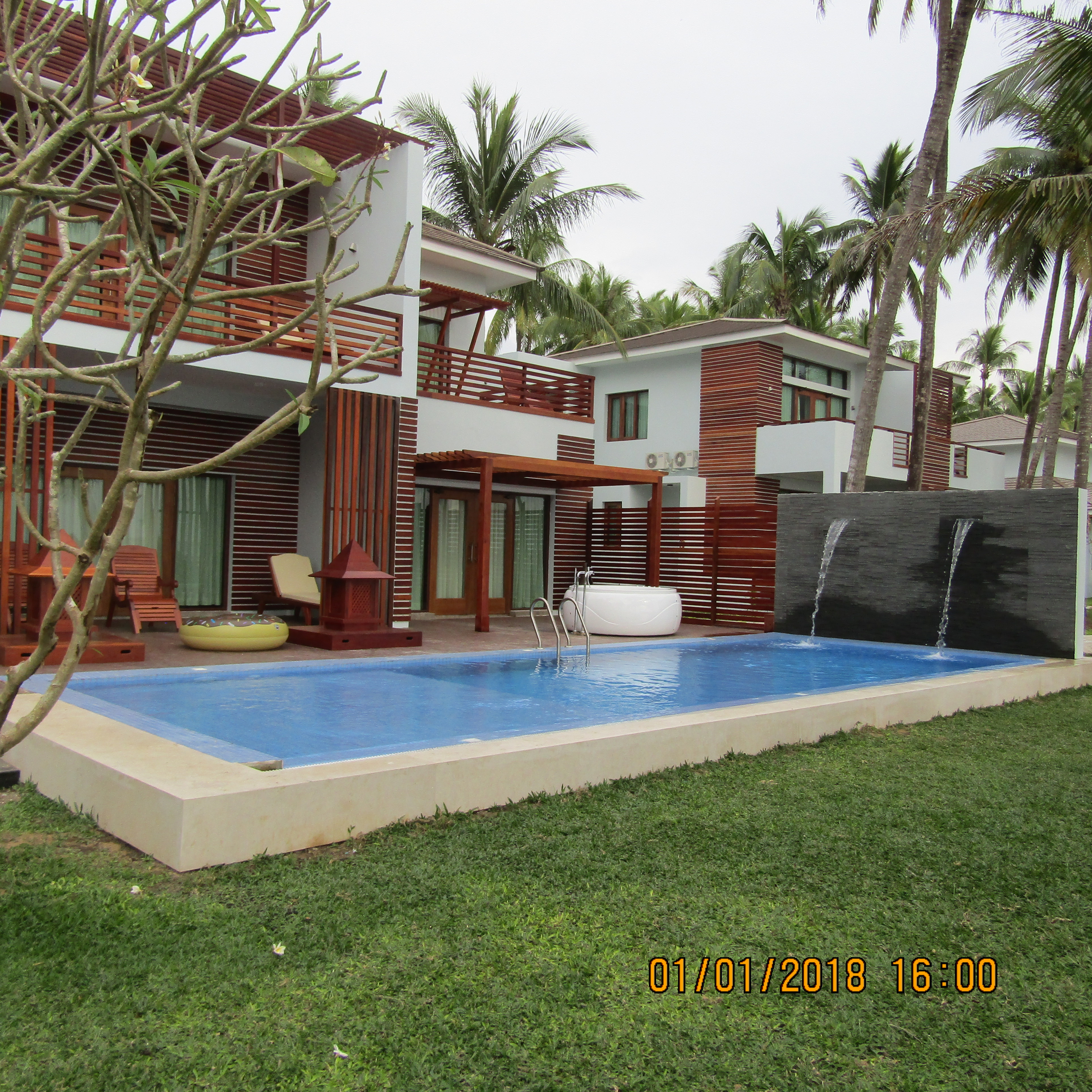 Jasmine Ngapali Villas pool 4