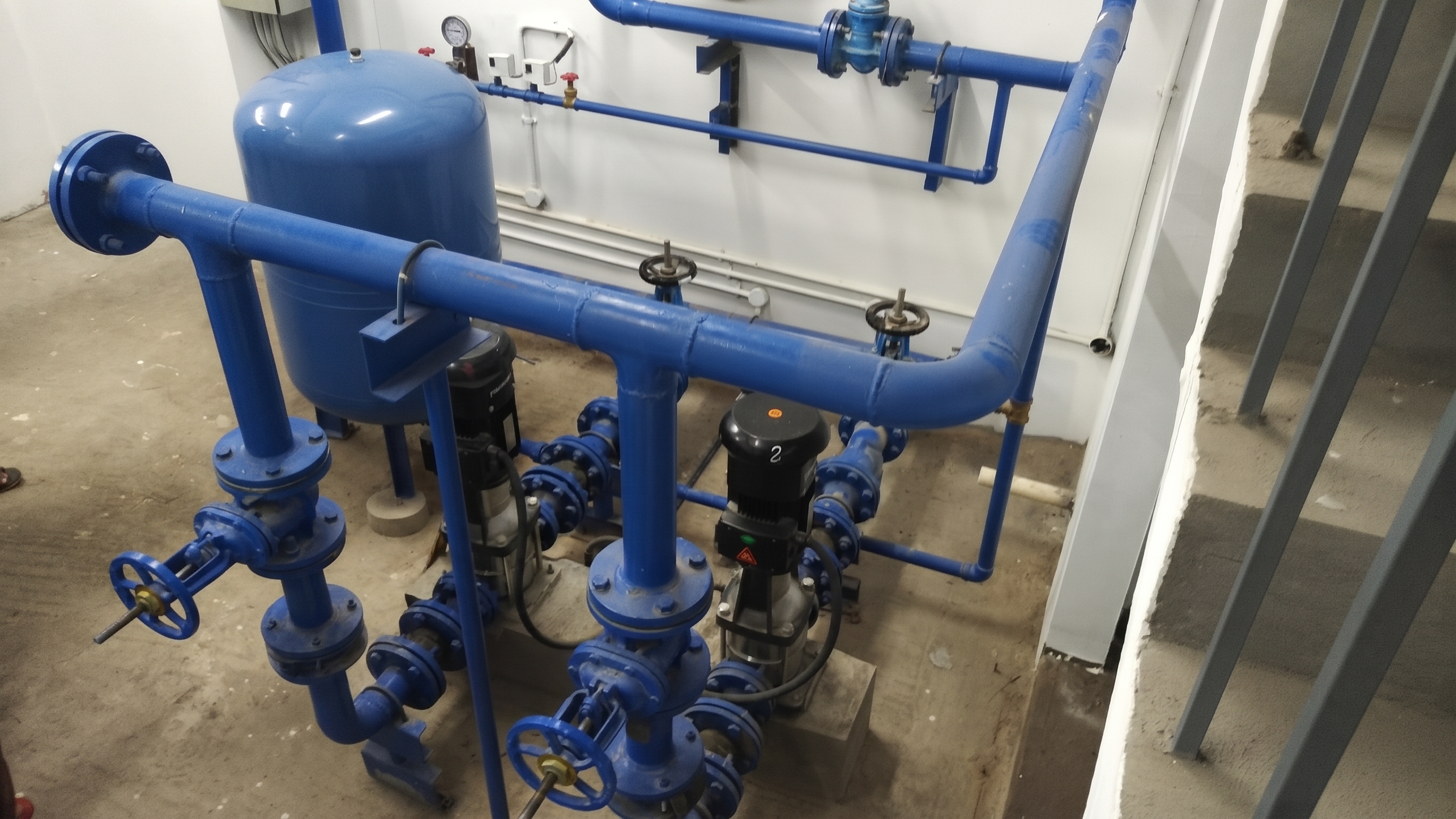 Space @Yankin Condominium booster pump photo 1